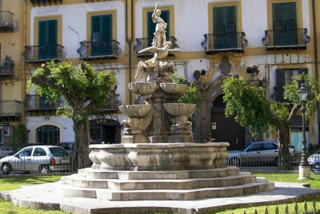 Piazza Marina Open Space Palermo Luaran gambar